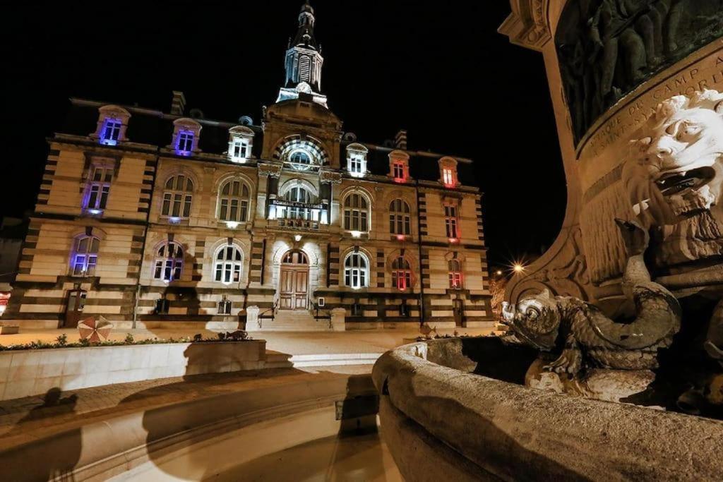 Les Ateliers D'Art Bed & Breakfast Roanne Dış mekan fotoğraf