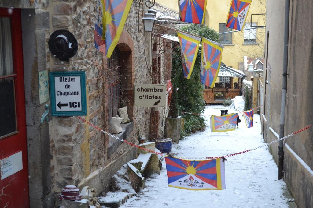 Les Ateliers D'Art Bed & Breakfast Roanne Dış mekan fotoğraf
