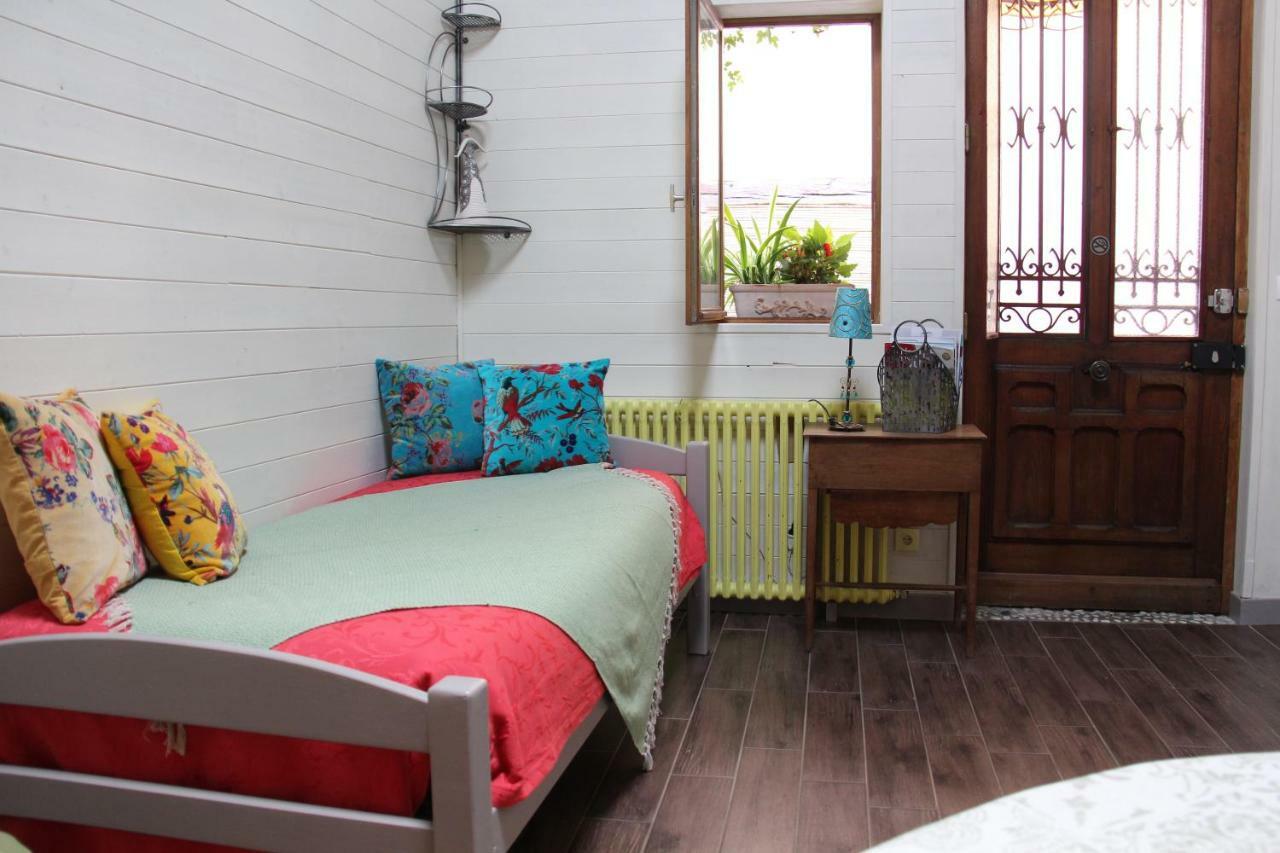Les Ateliers D'Art Bed & Breakfast Roanne Dış mekan fotoğraf