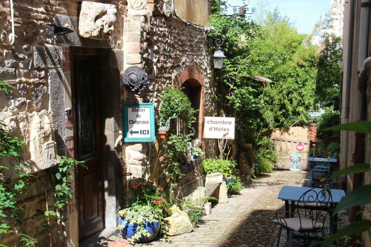 Les Ateliers D'Art Bed & Breakfast Roanne Dış mekan fotoğraf